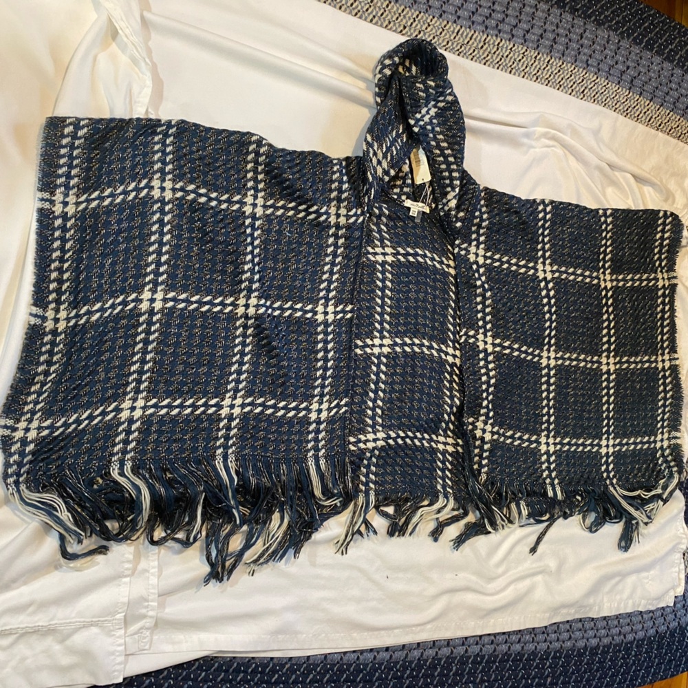 Simply Noelle Plaid Hooded Wrap/Poncho Windowpane, black, blue & white, NWT